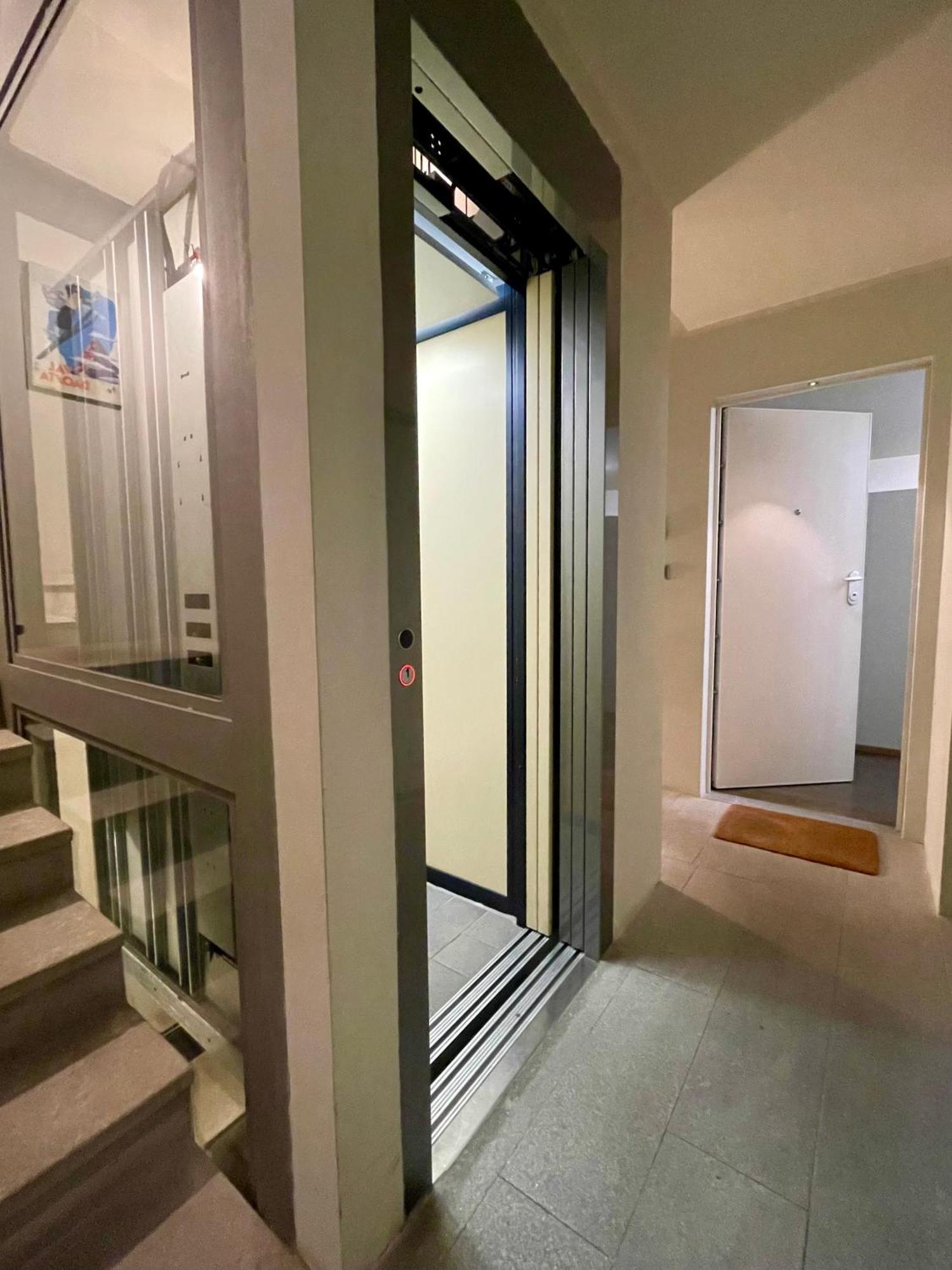 אאוסטה Aymon De Challant Appartement מראה חיצוני תמונה